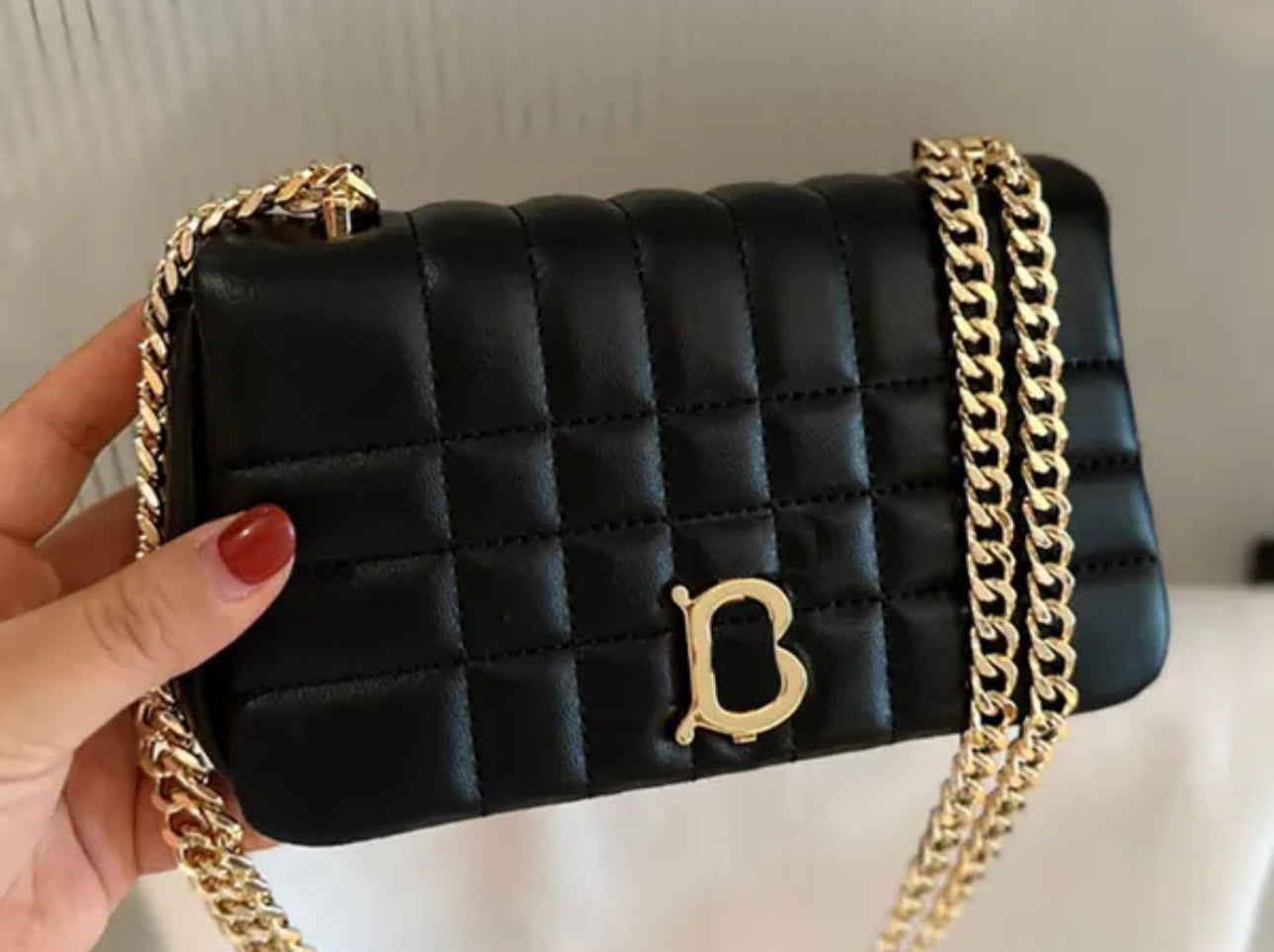 Berry purse
