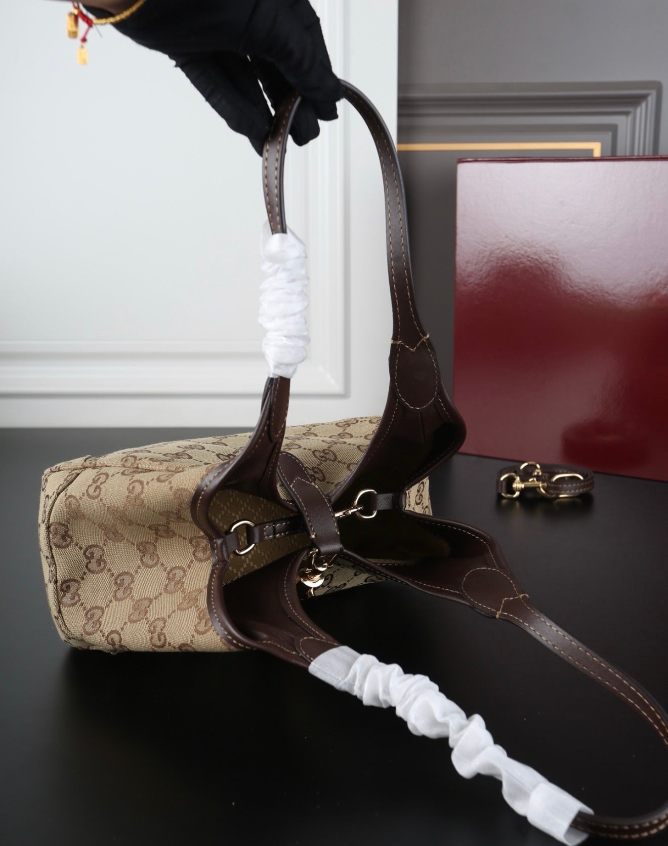 GG purse