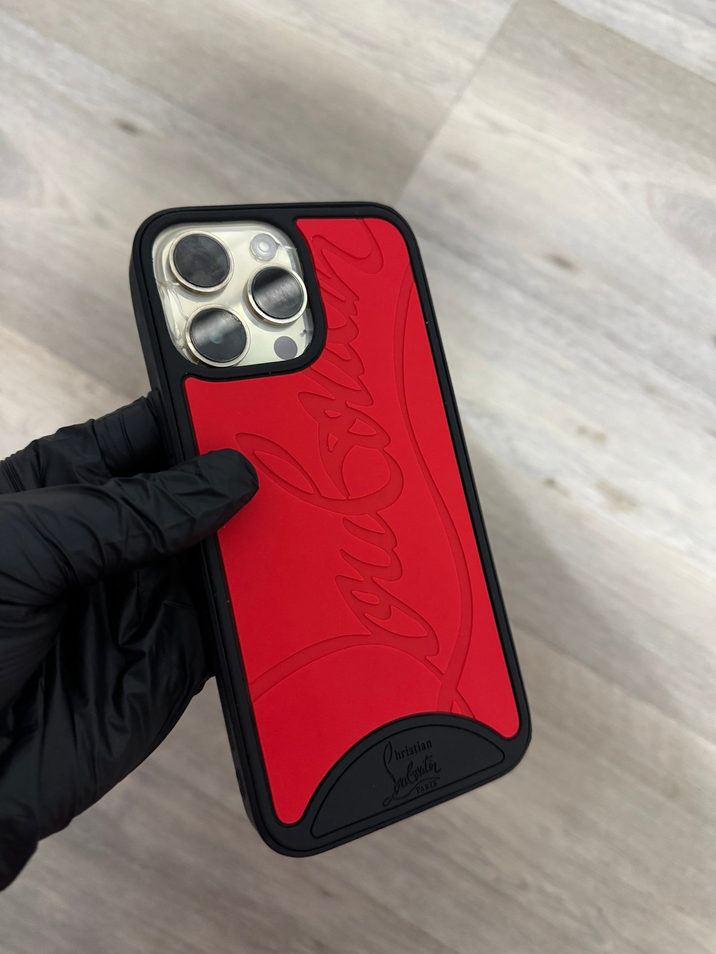 Suela roja phone case