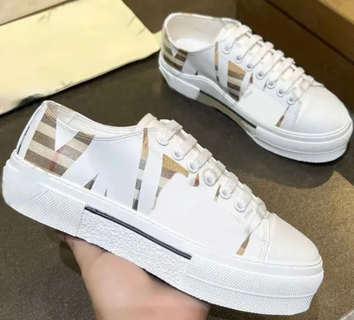 Berry shoes