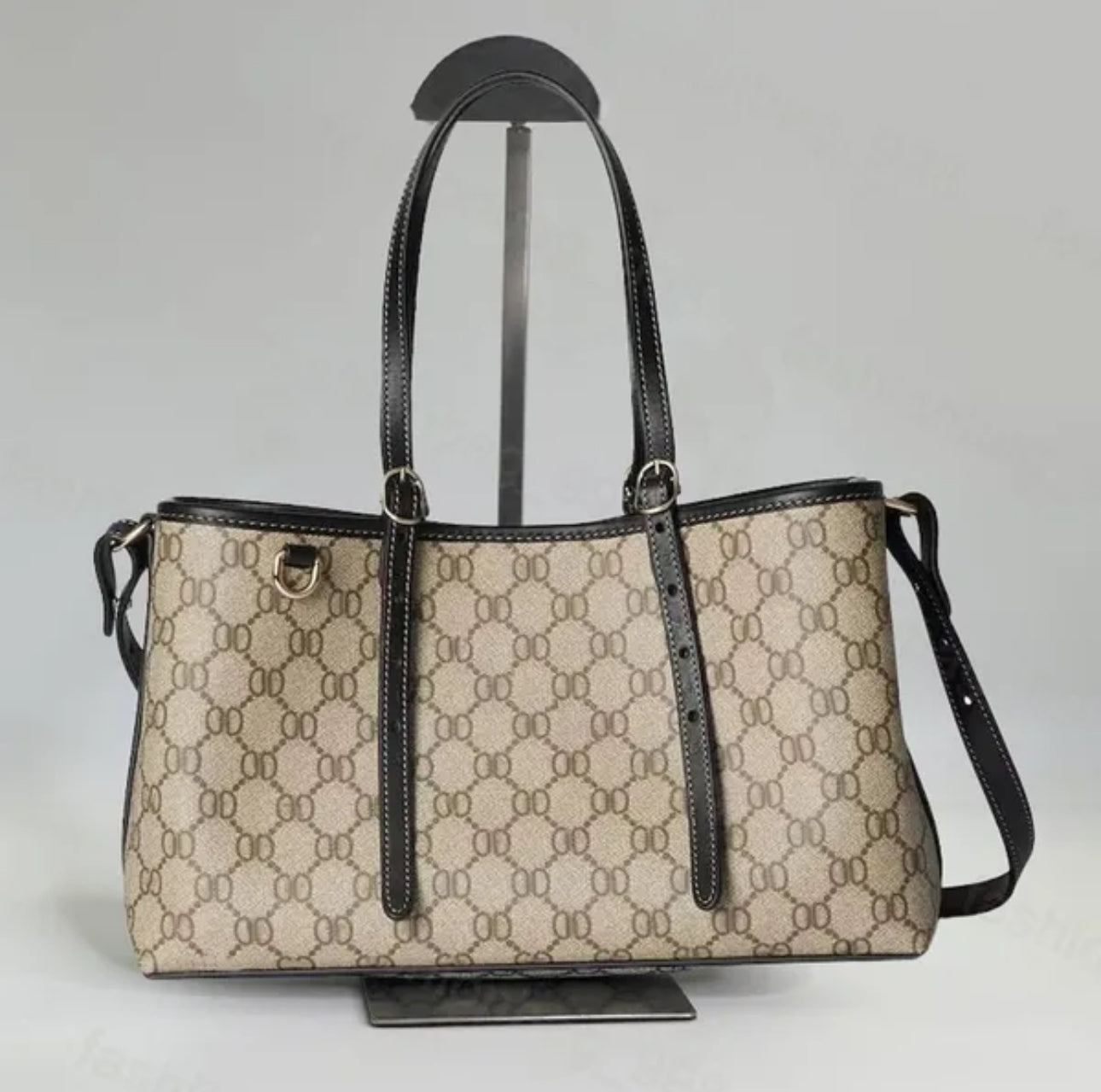 GG purse