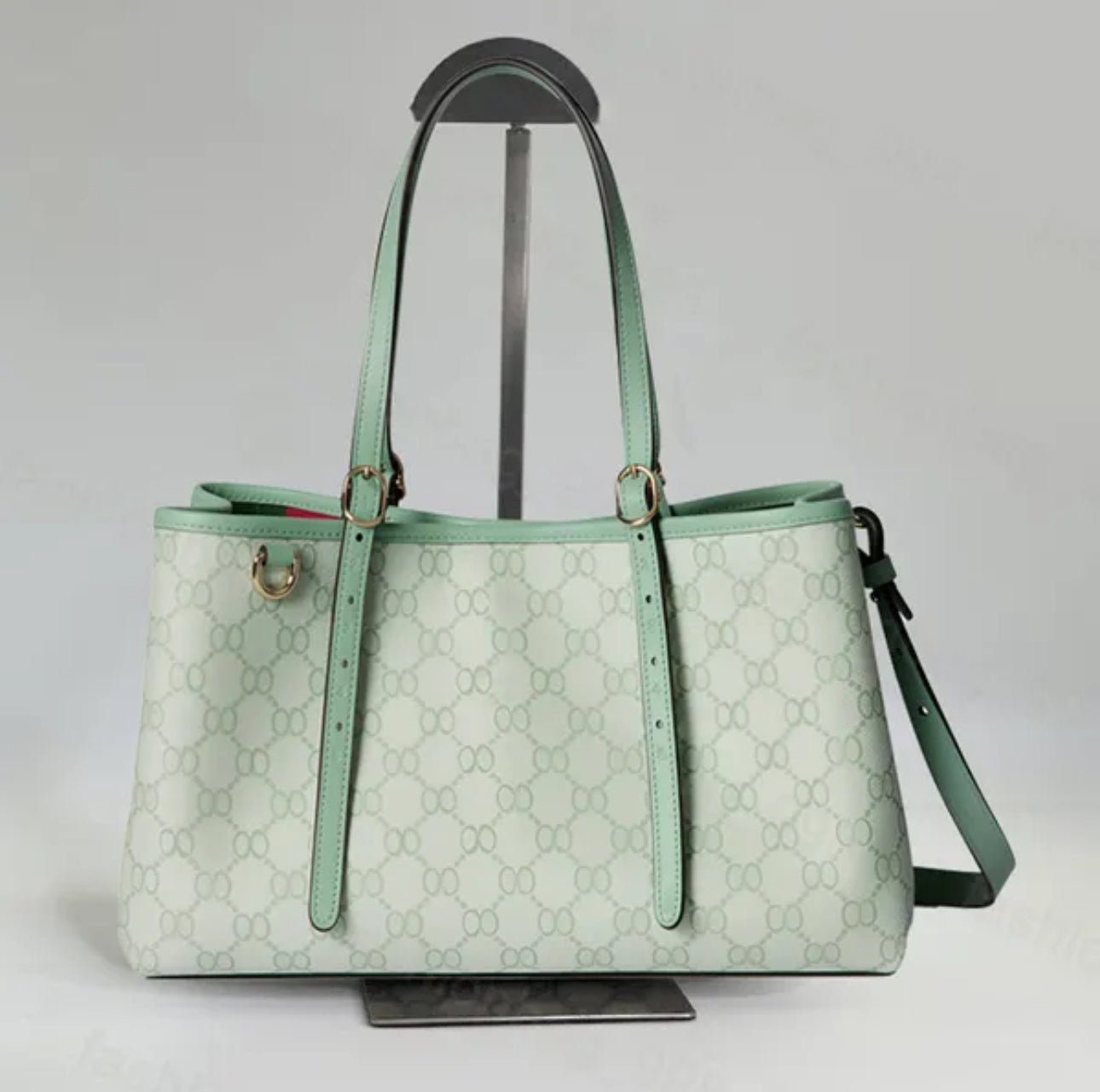 GG purse