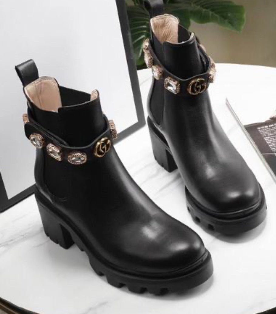 GG boots