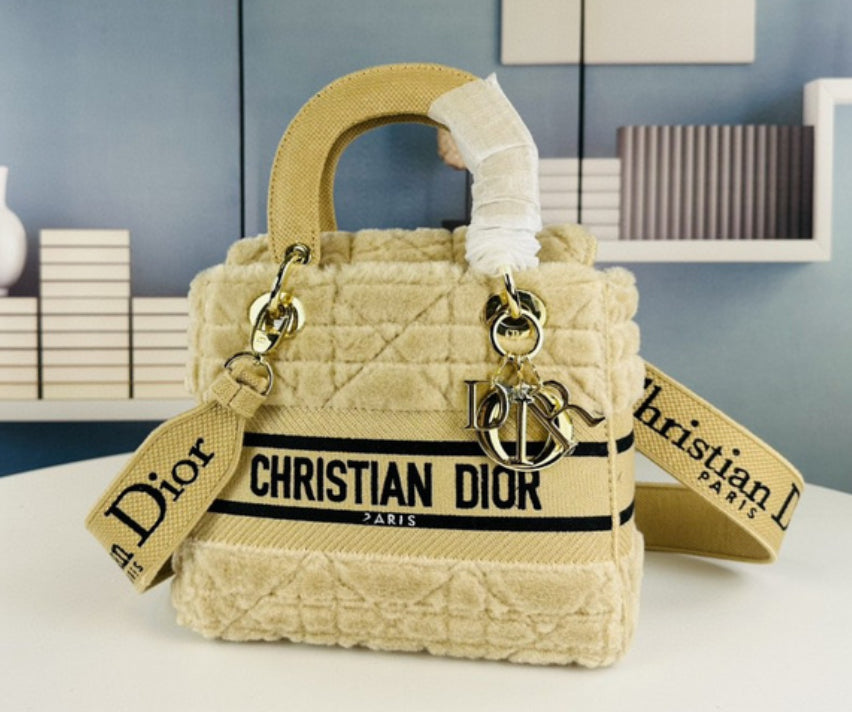 Diorie purse