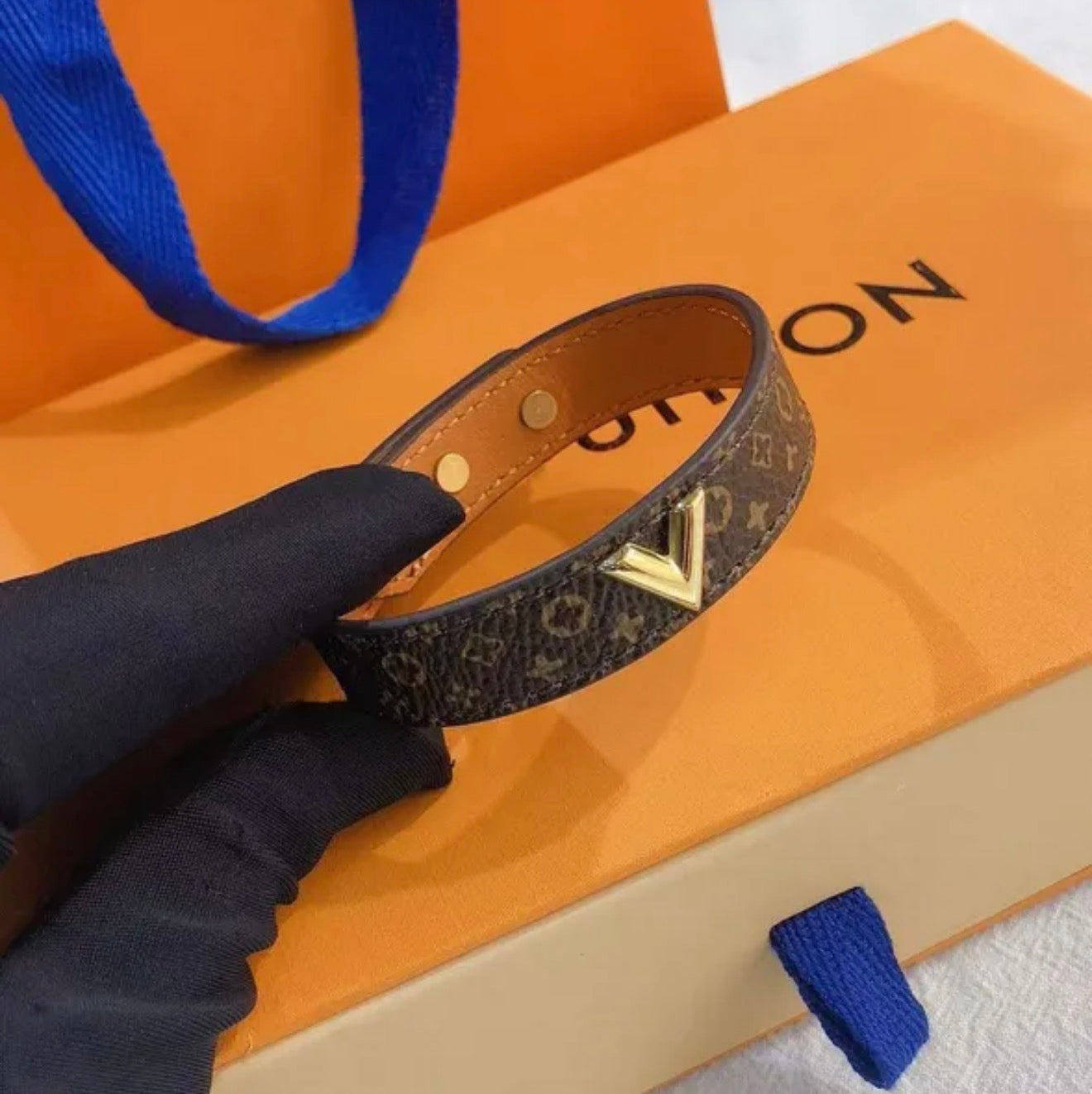 Lv bracelet