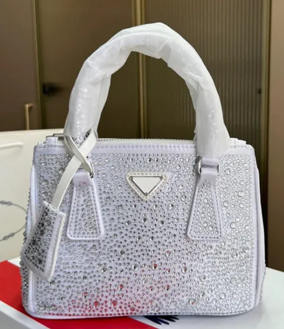 Proda bag