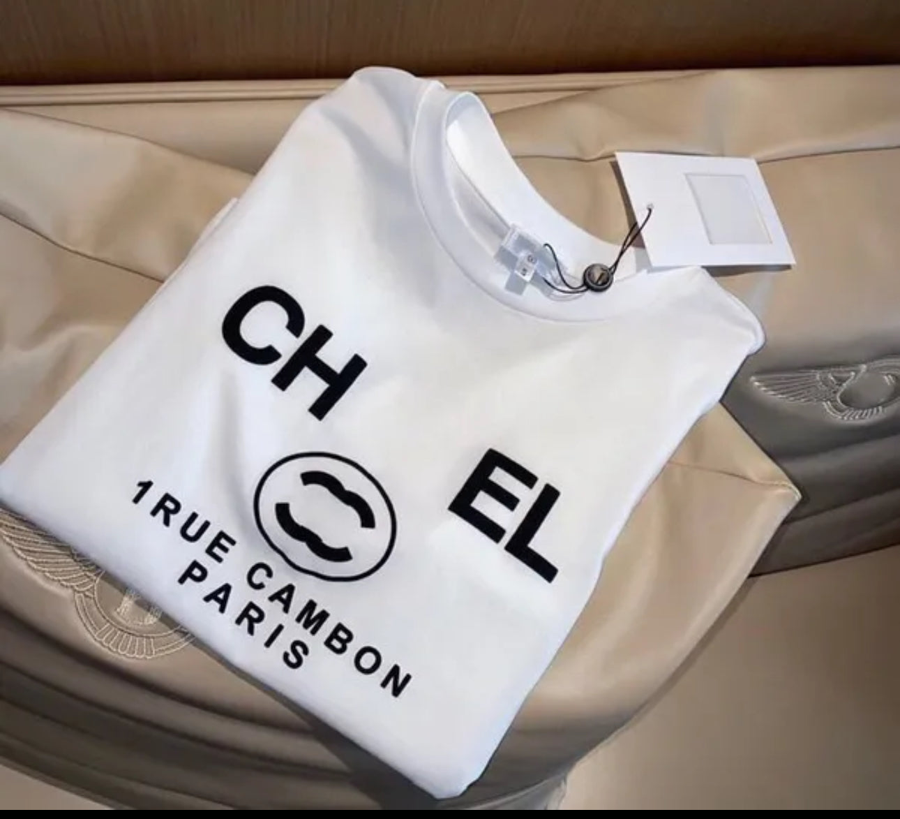 Chonell t shirt