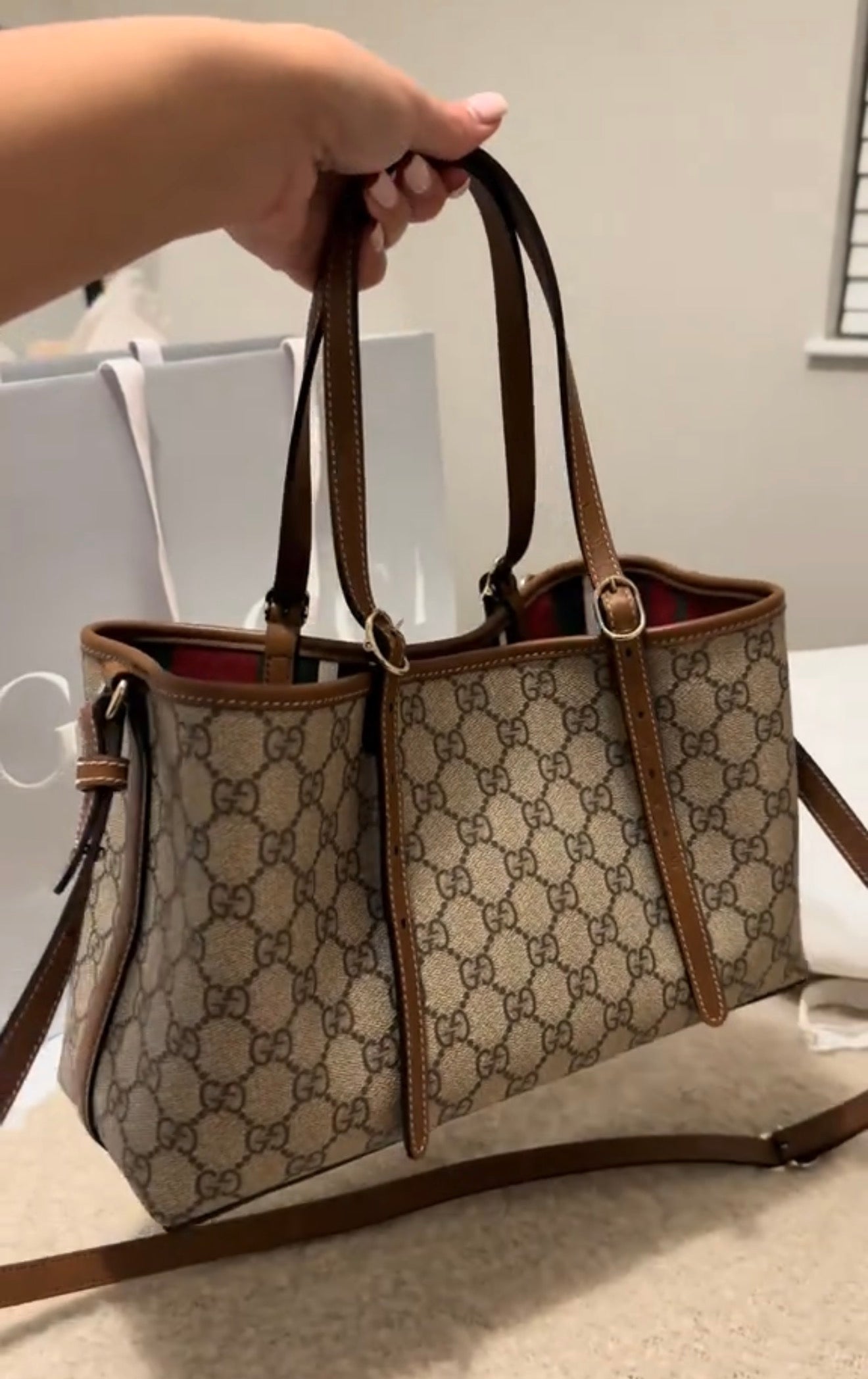 GG purse