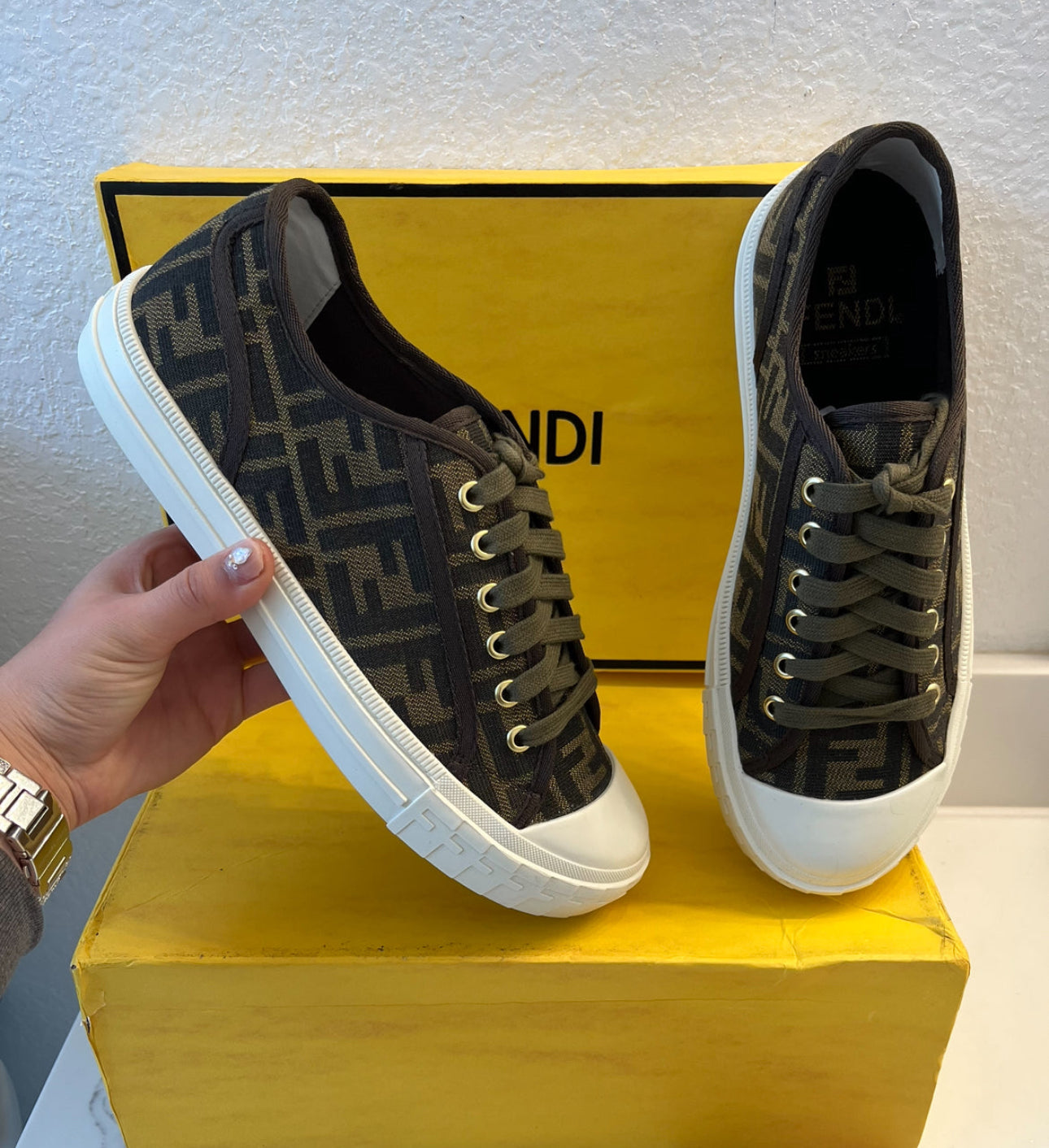 Vershi shoes