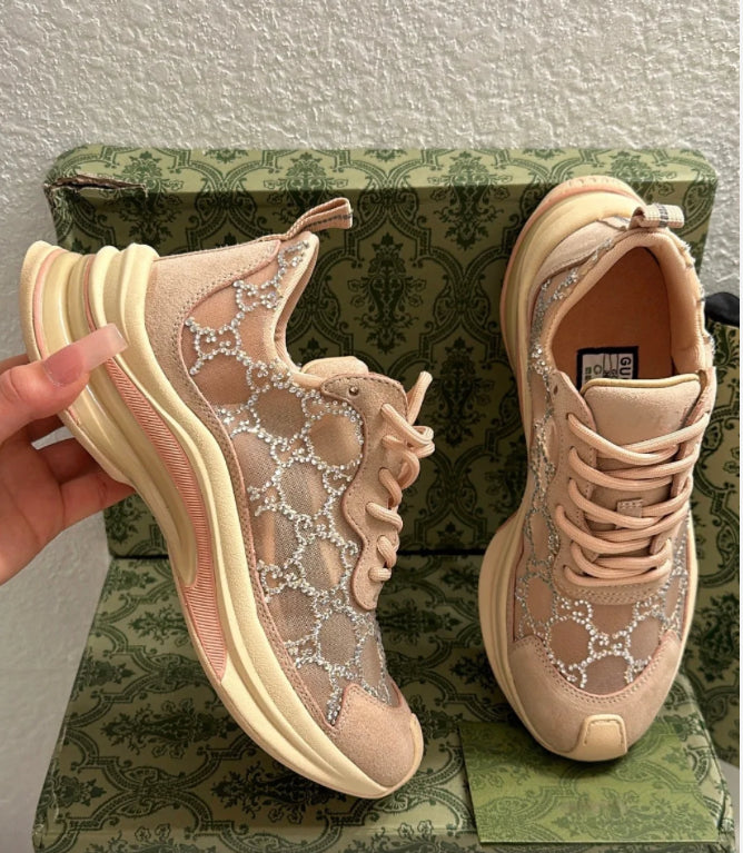 GG shoes