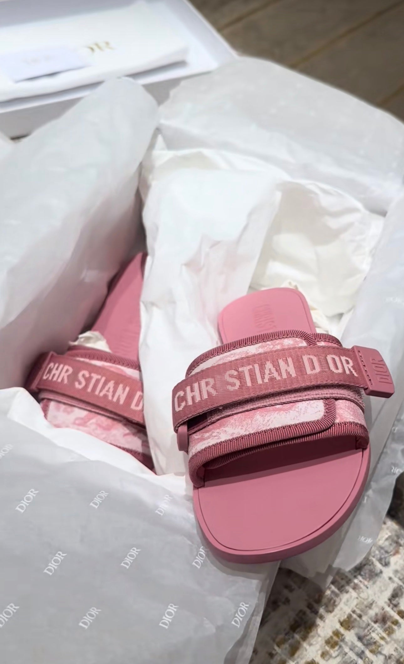 Diorie sandal