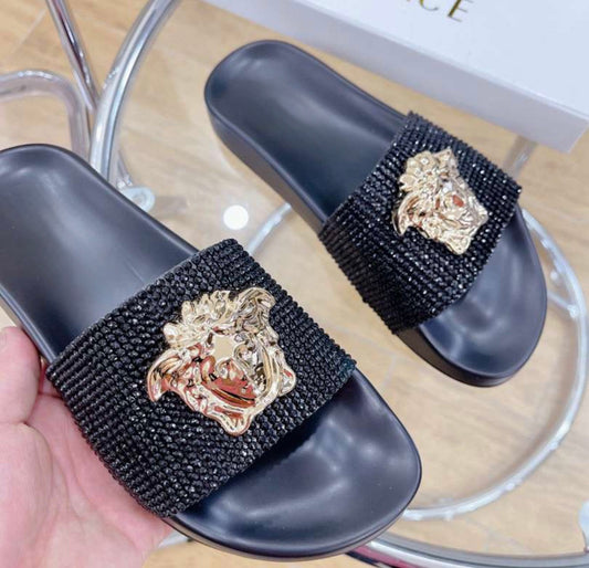 Vershi sandals