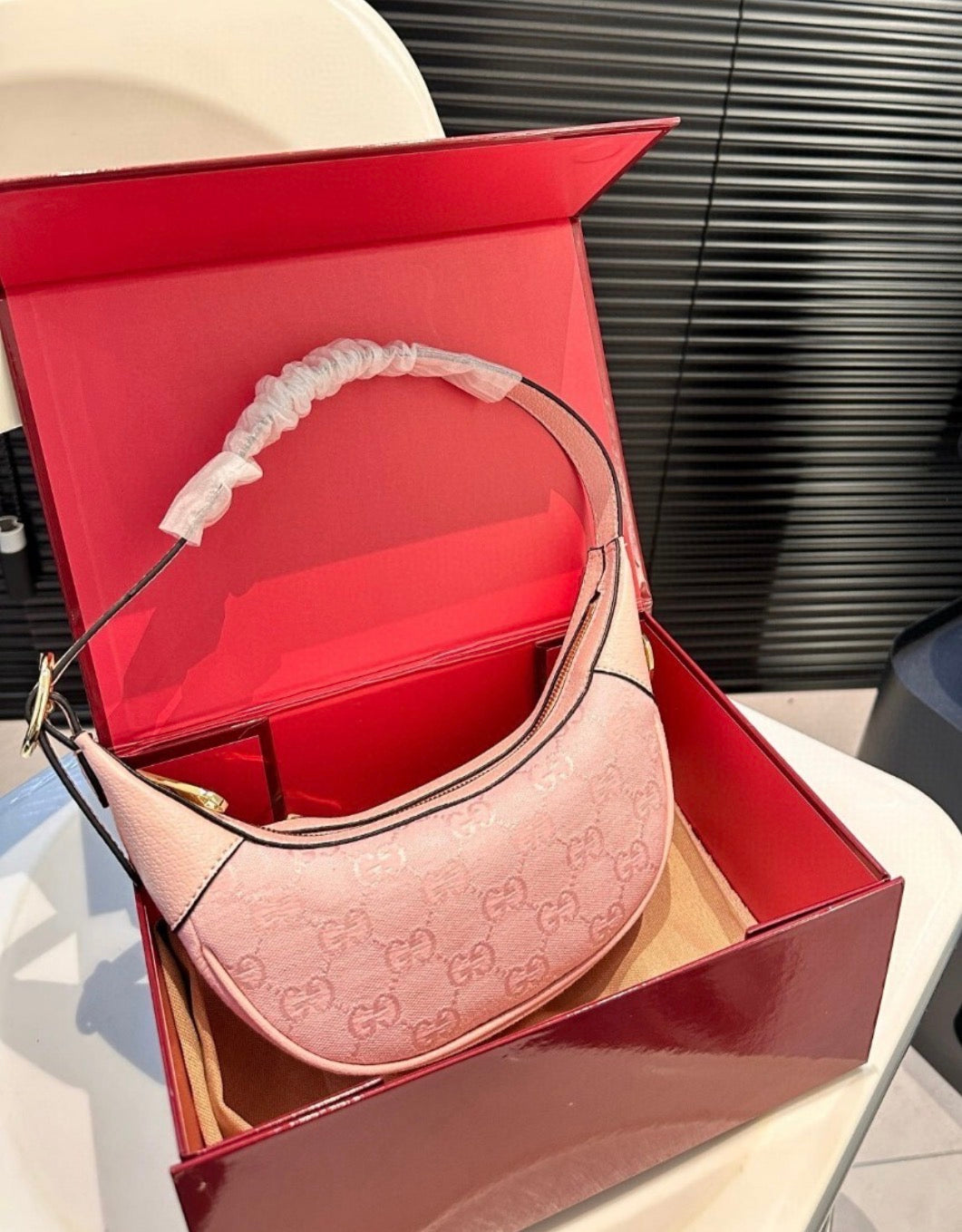 GG purse