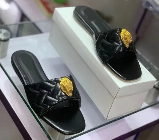Kurt sandals