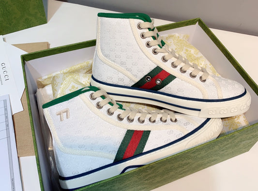 GG shoes