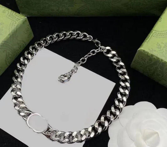 GG necklace