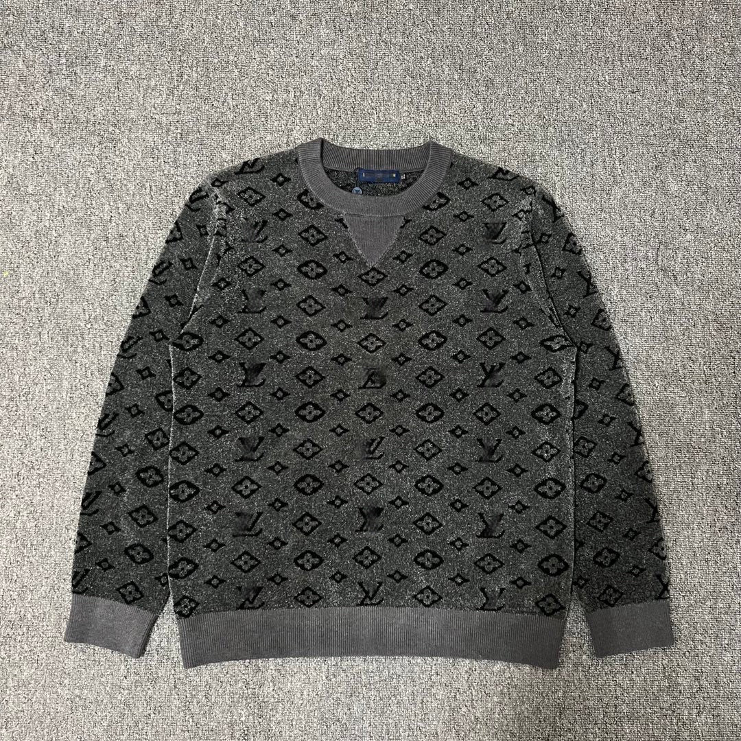 Louie hoodie