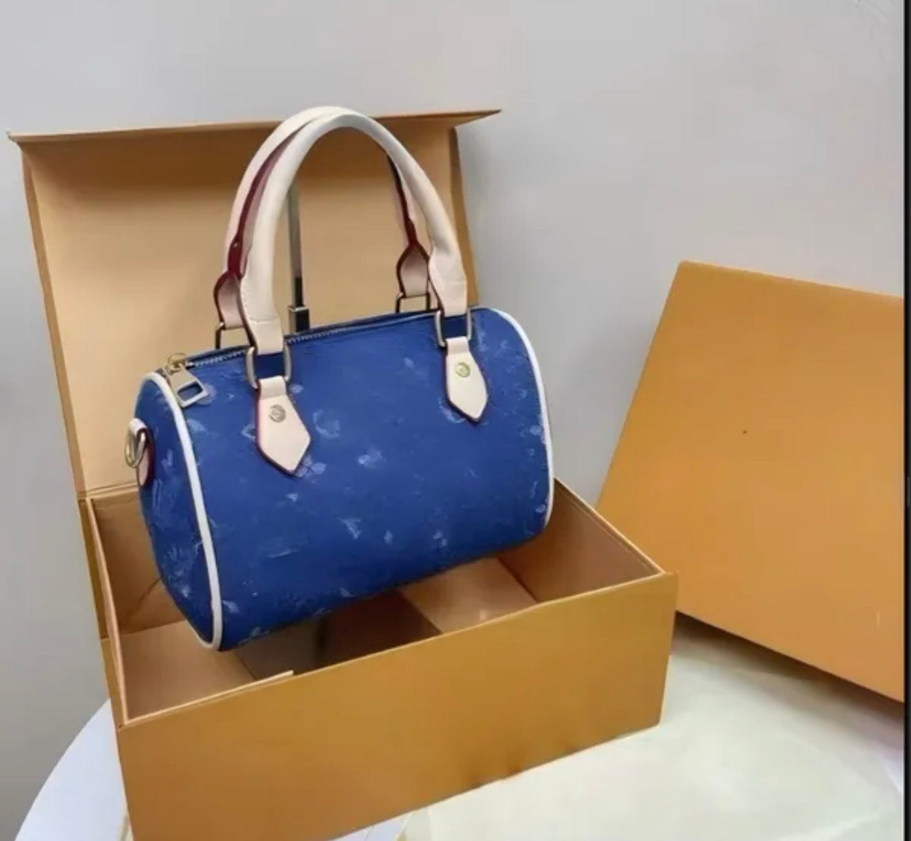 Louie purse