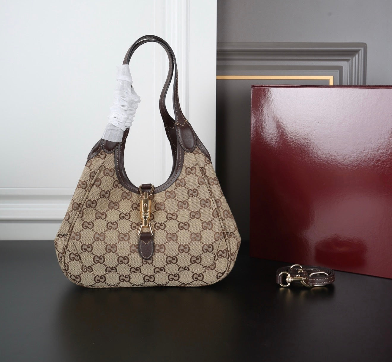GG purse
