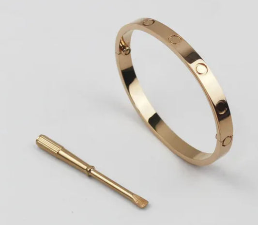 Carter bracelet