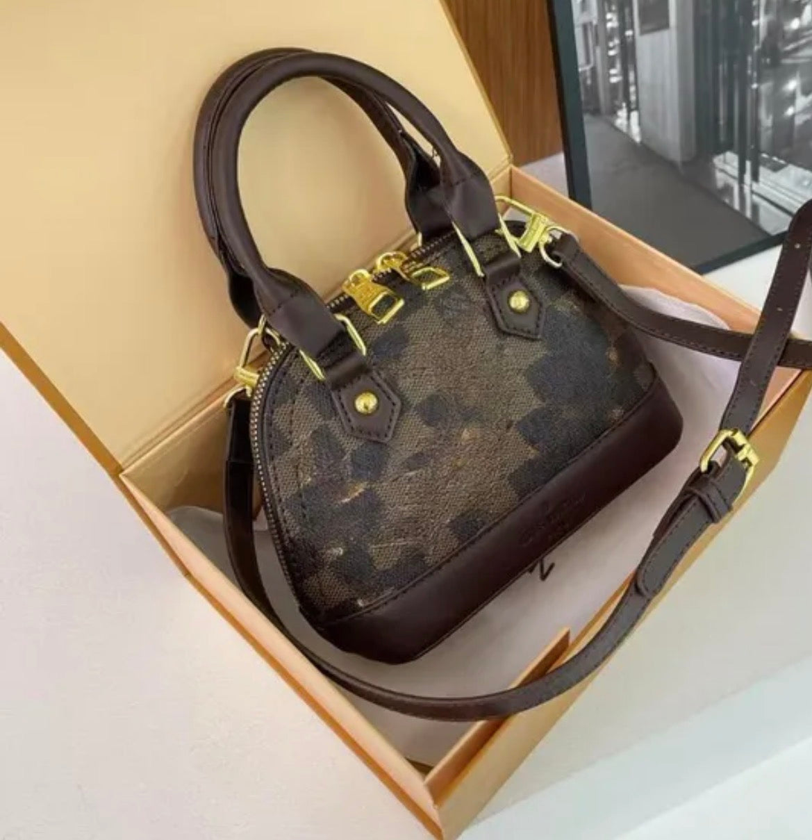 Louie purse