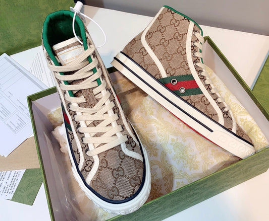 GG shoes
