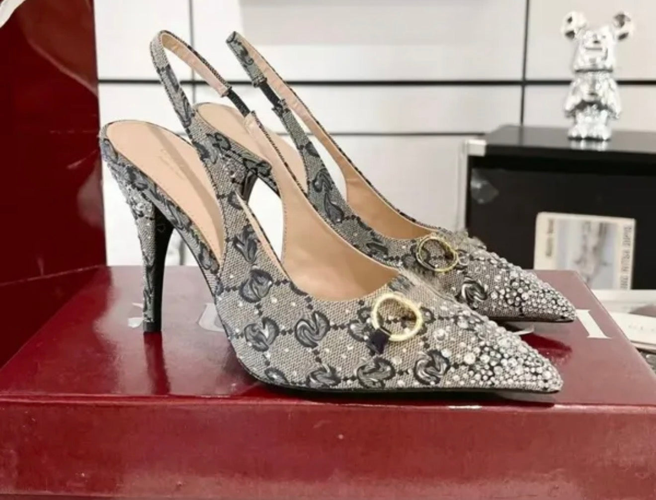 GG heels