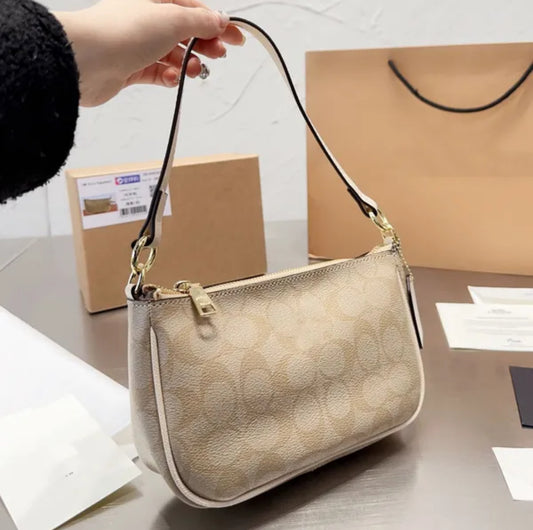 CC purse