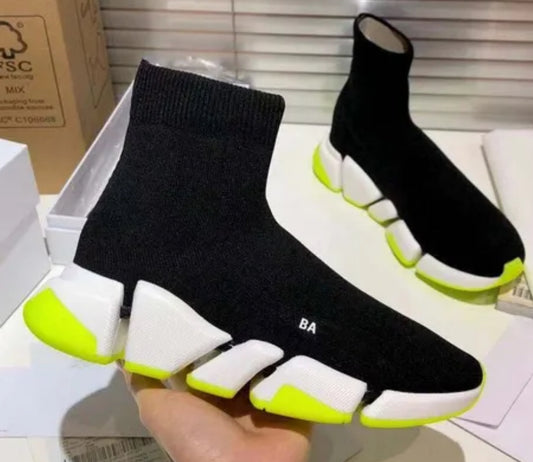 Sock shoes