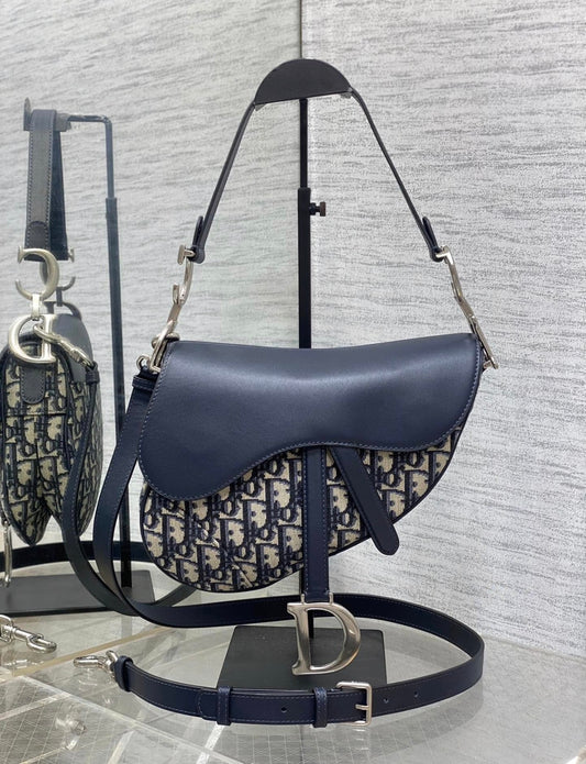 Diorie purse