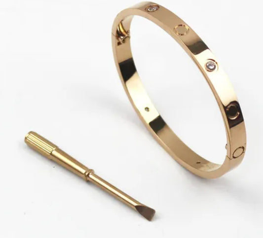 Carter bracelet