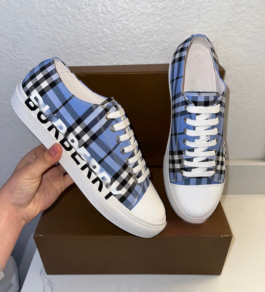 Berry shoes