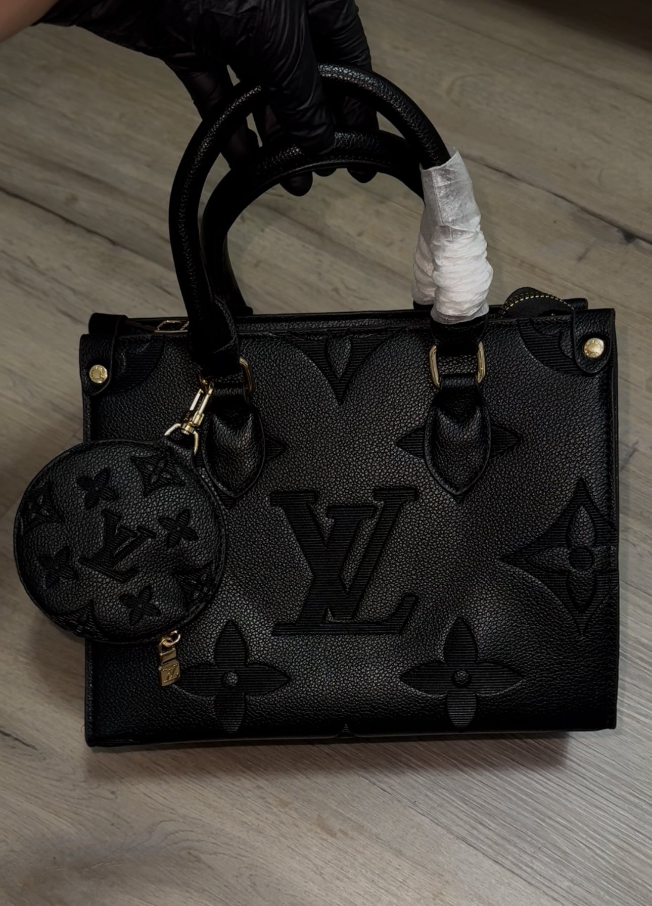 LV tote bag