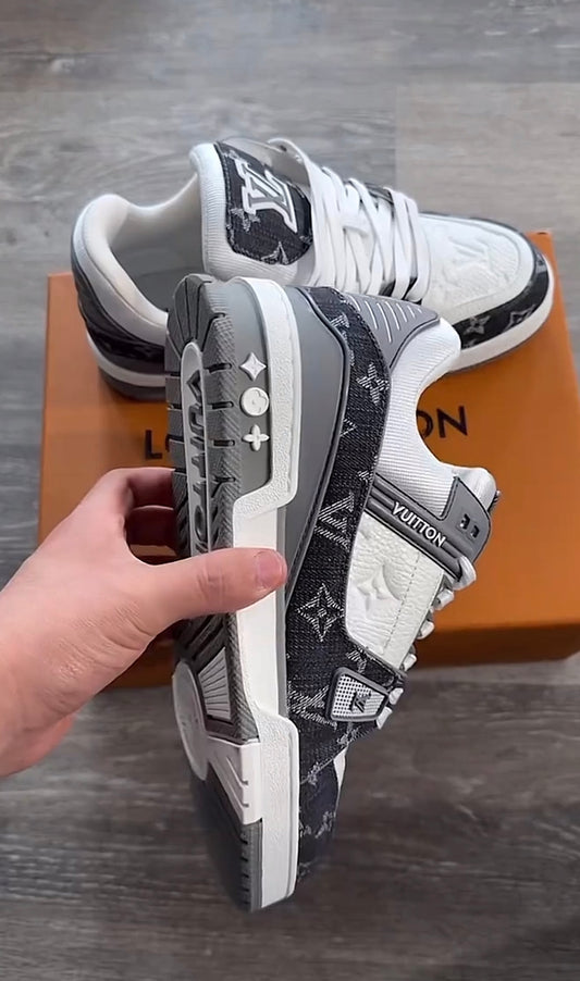 Louie shoes