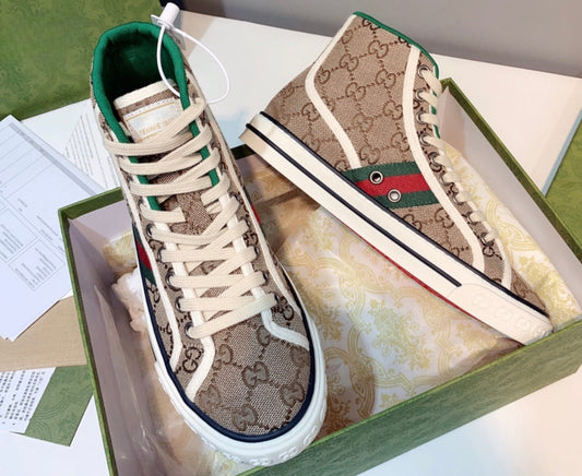GG shoes