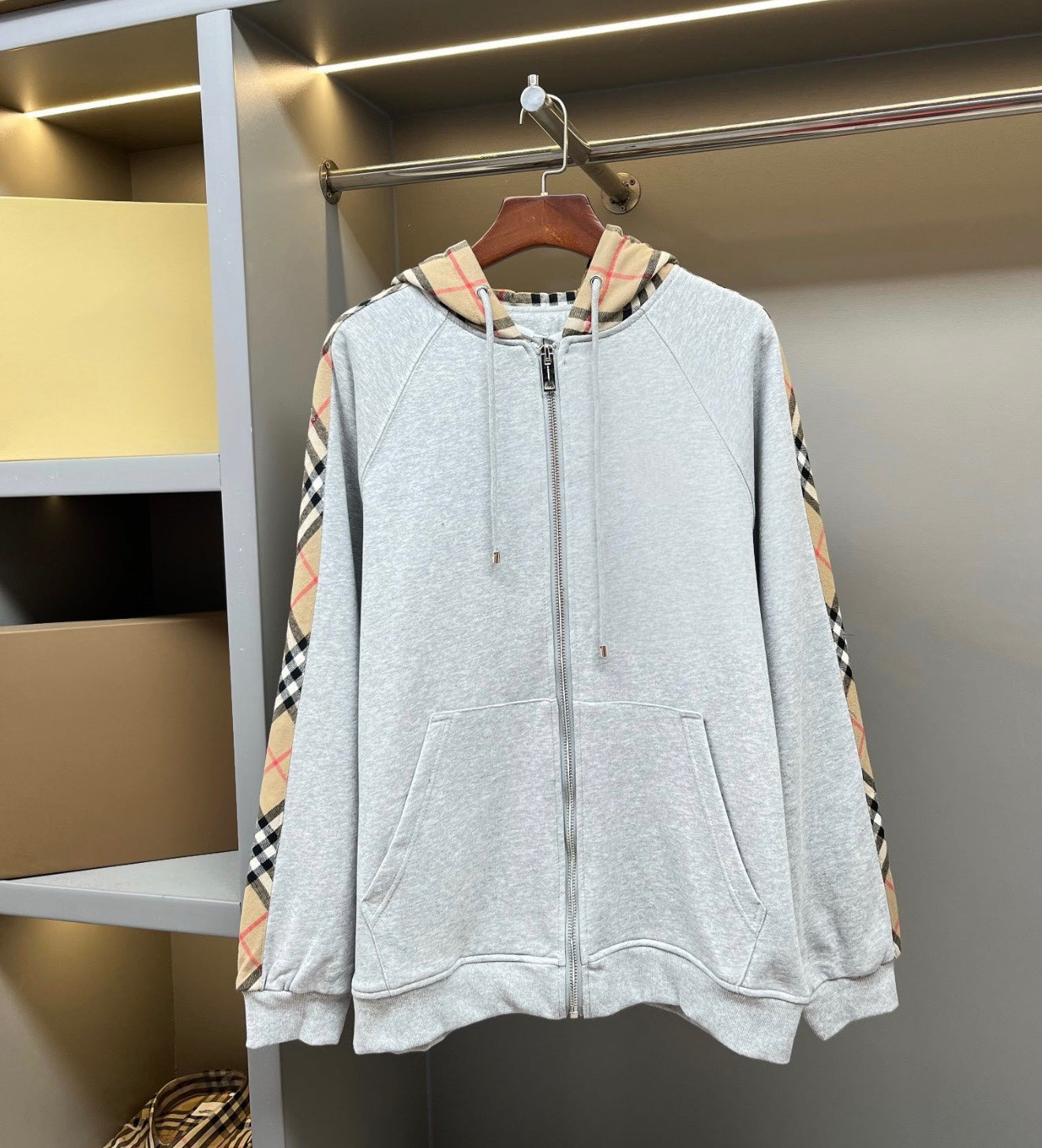 Berry hoodie