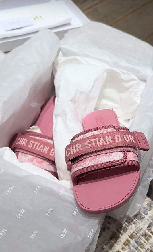 Diorie sandal